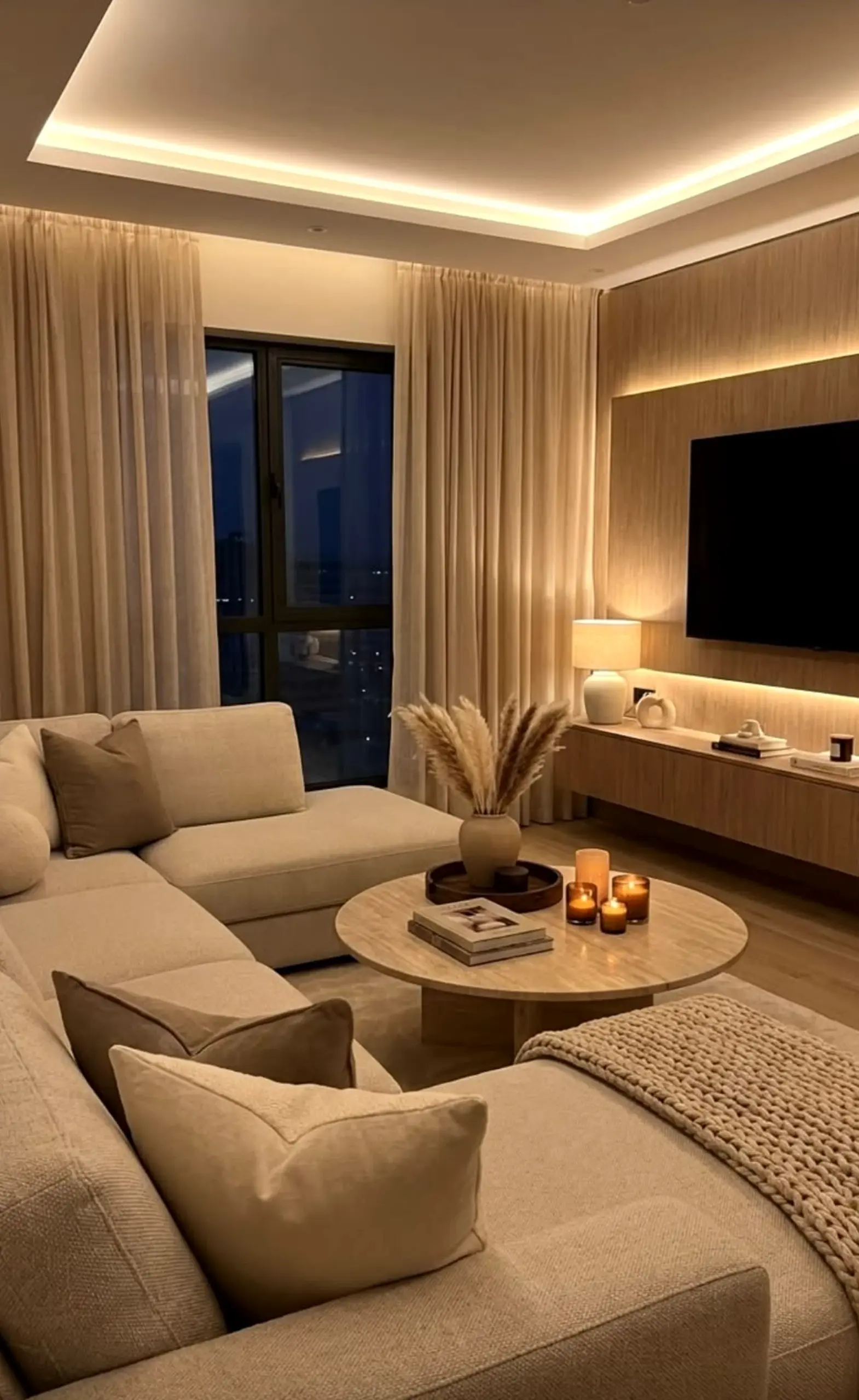 Cozy wood shelving draws attention to contrast while the setting stays settled and welcoming.