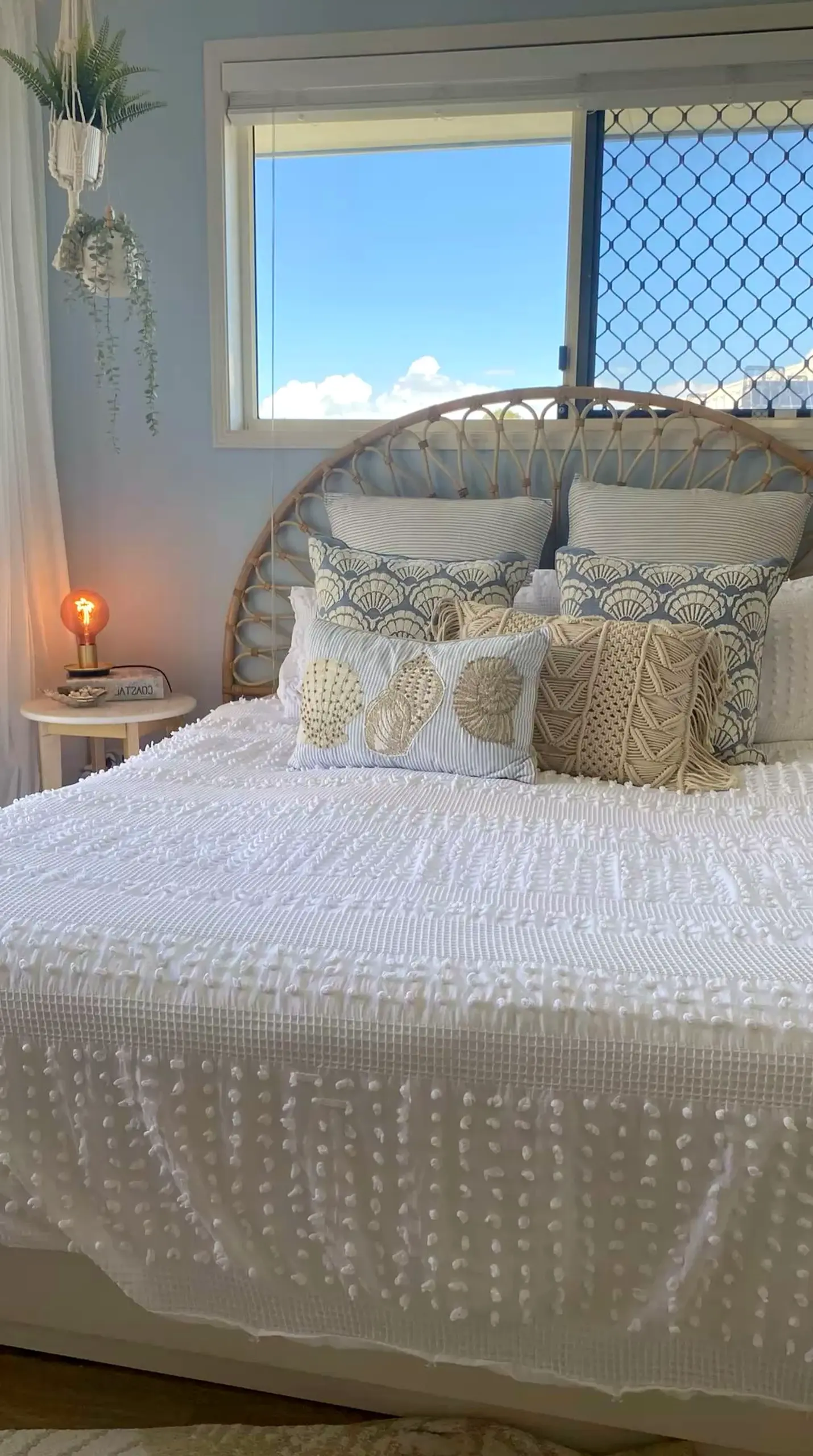 Elegant stair landing draws attention to softness while the setting stays ready for quiet use.