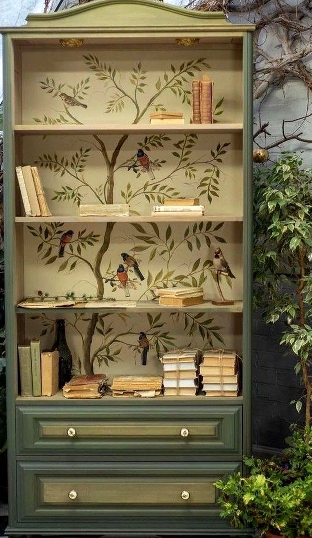Fresh painted door adds a clear layer of personality, helping the wall feel fresh and intentional.
