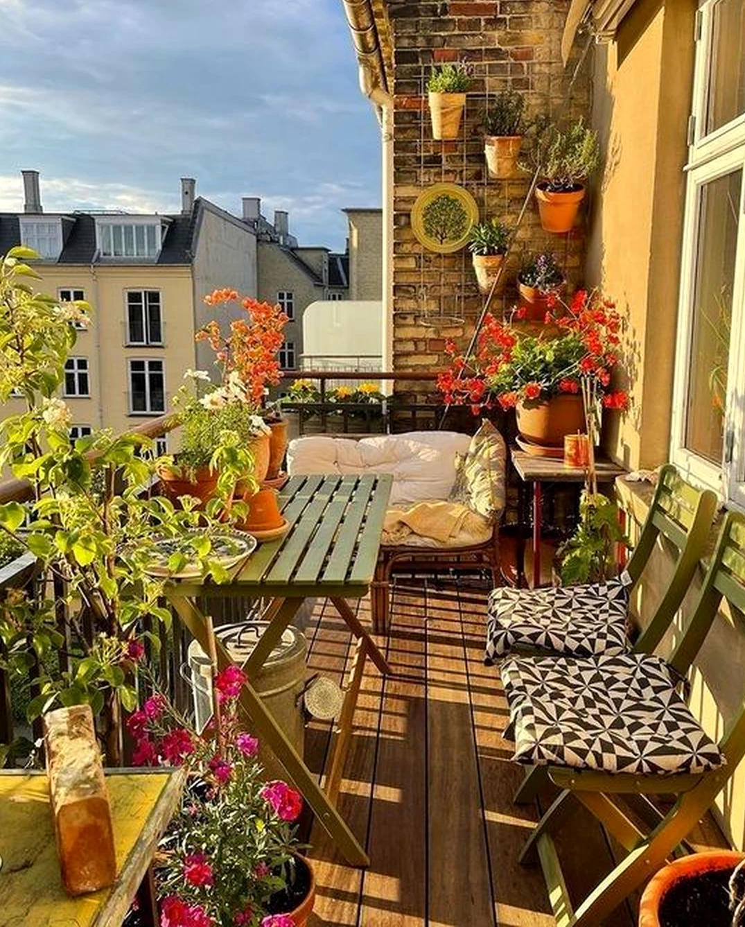 Elegant stair landing adds a clear layer of movement, helping the room feel quietly finished.
