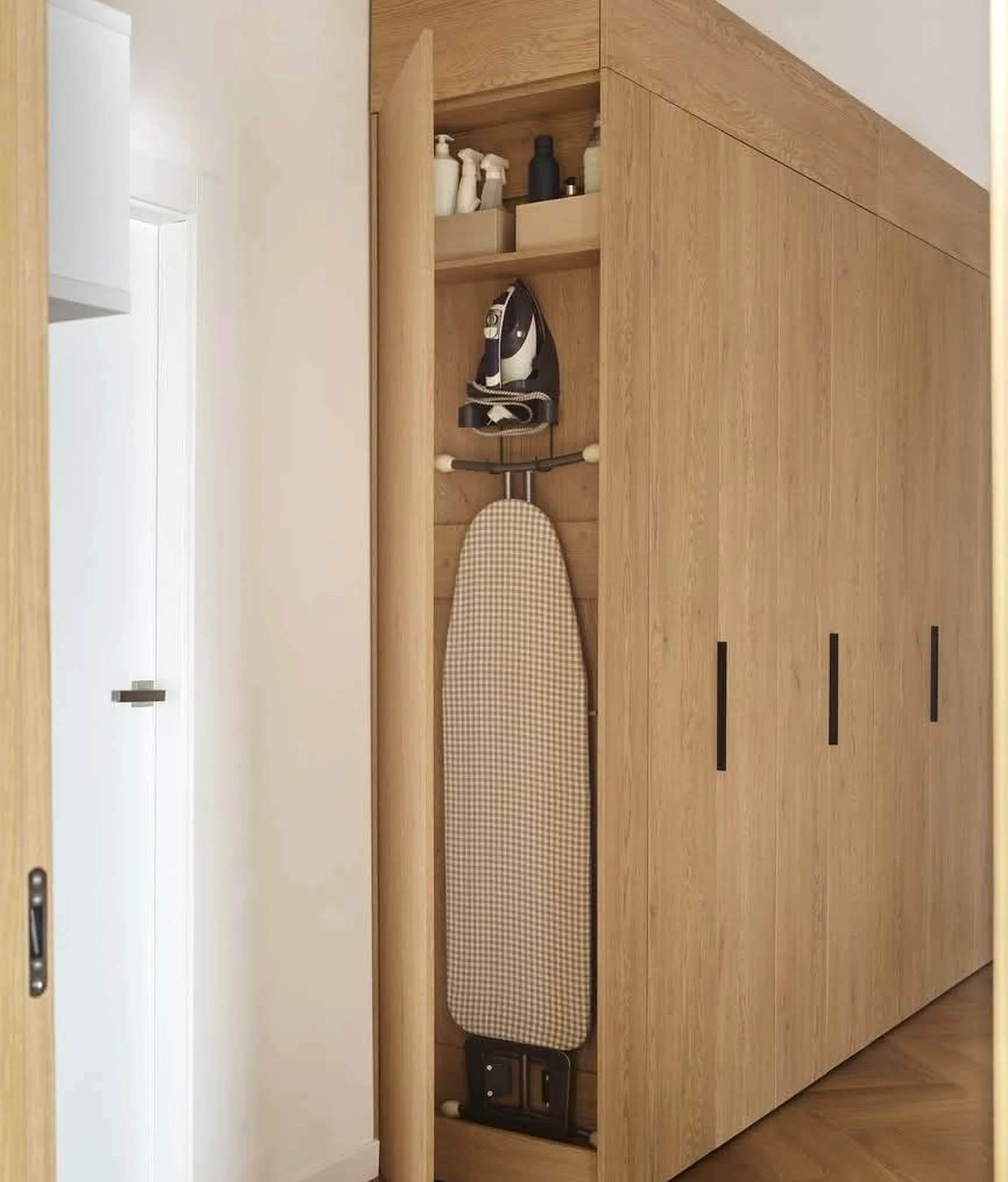 Polished wall niche gives the backdrop more depth, so the whole view feels visually grounded.