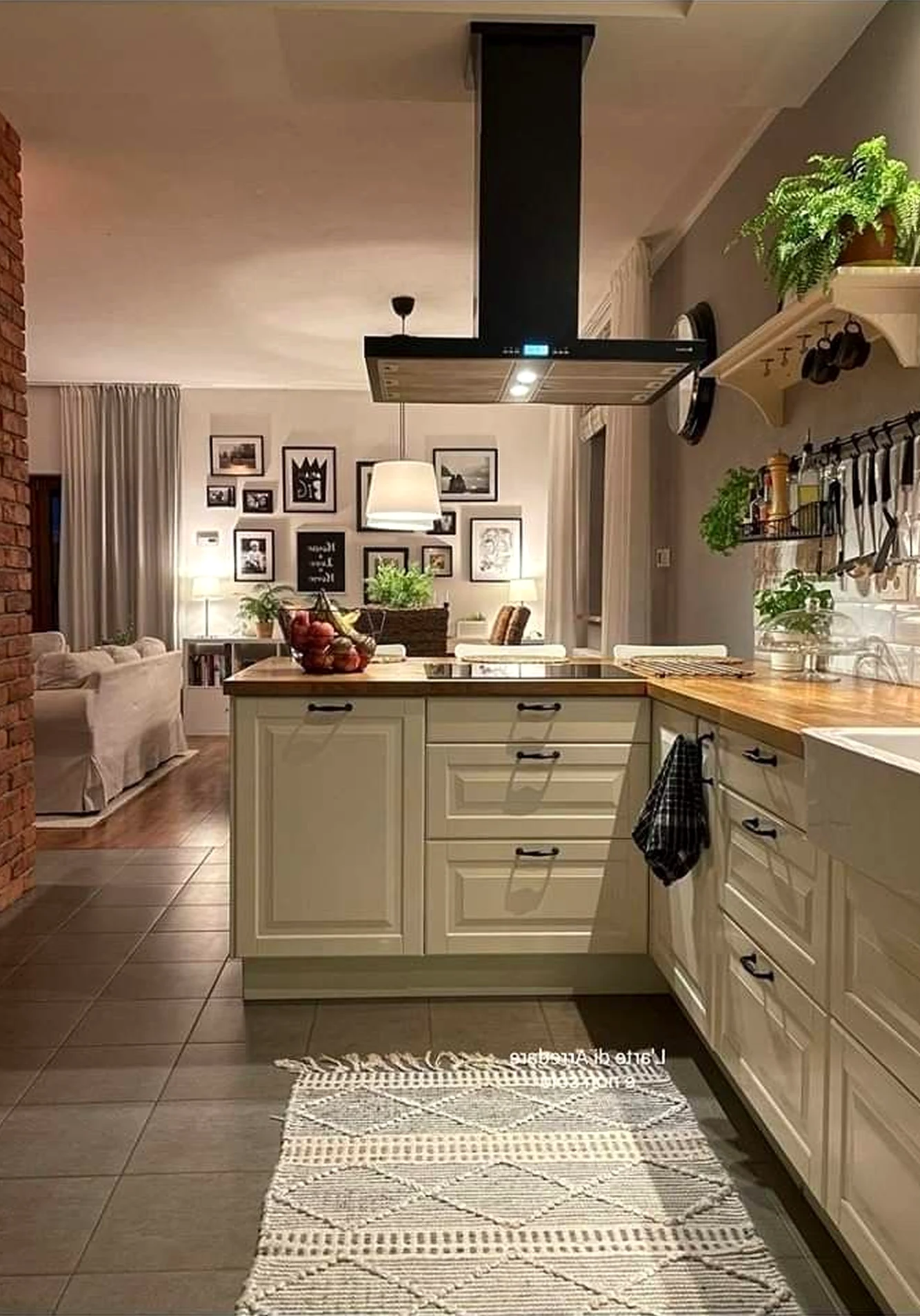 Cozy breakfast table draws attention to shape while the table stays visually grounded.